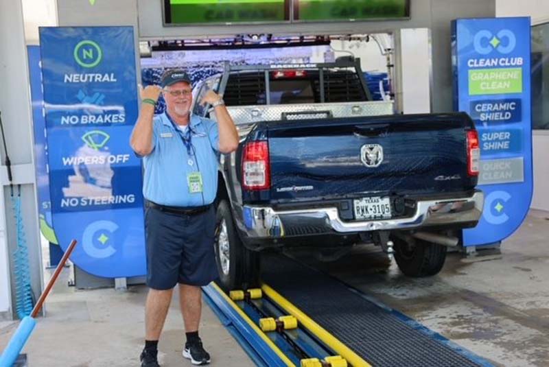 Huntsville, TX Clean Car Wash Opening